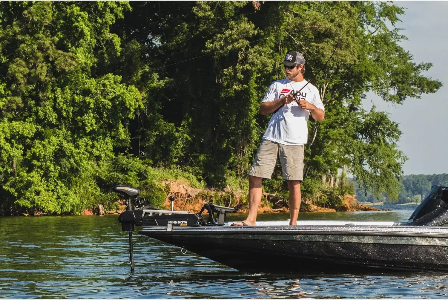 Ambassadeur Baitcast Round Fishing Reel